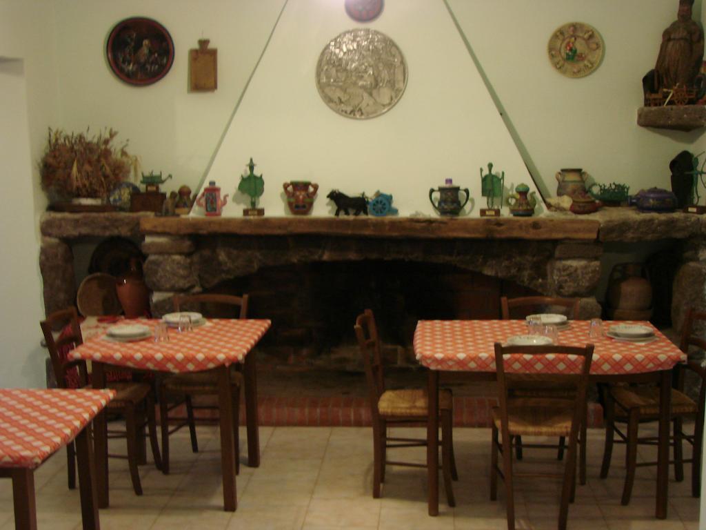 Agriturismo Su Tiresi Cala Gonone Luaran gambar