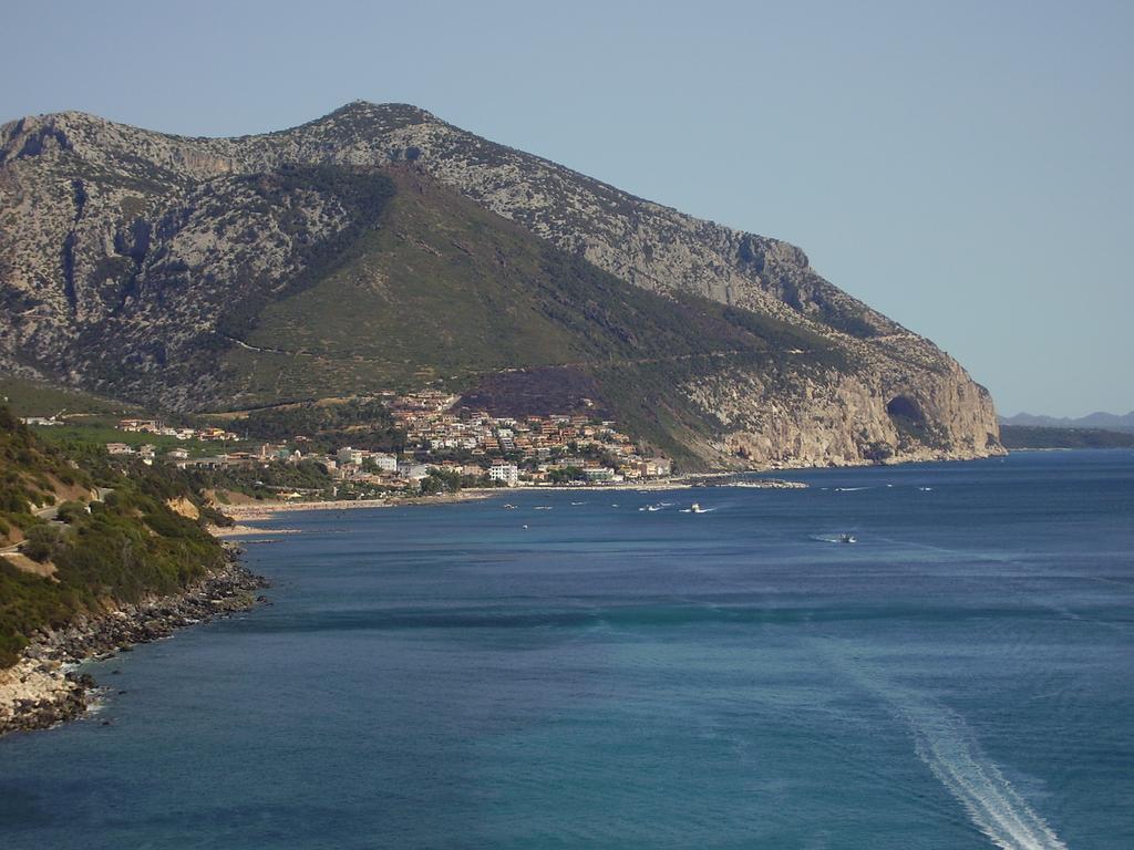 Agriturismo Su Tiresi Cala Gonone Luaran gambar